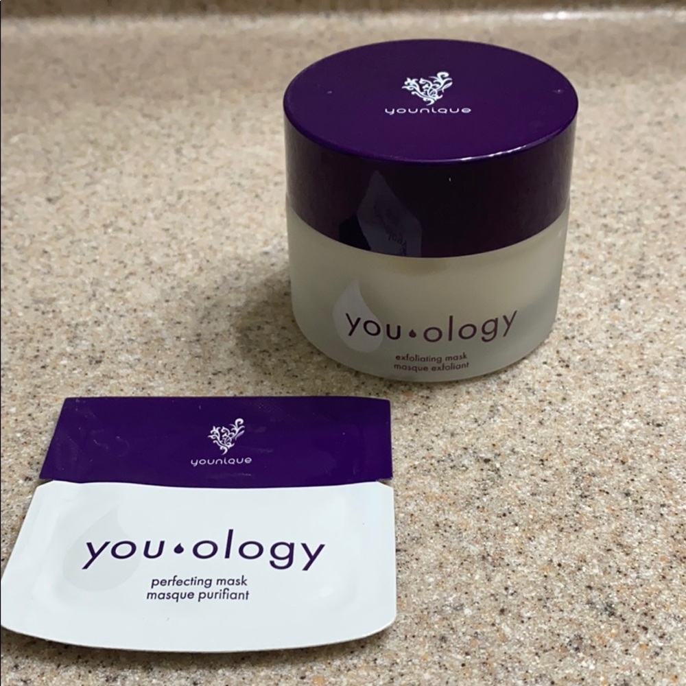 Younique  You•ology Exfoliating Mask